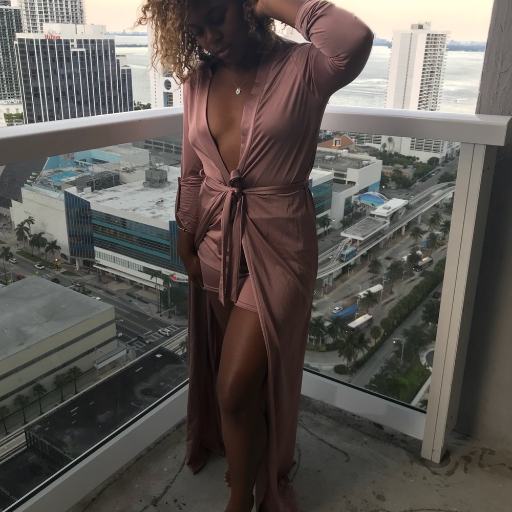 Pink duster set